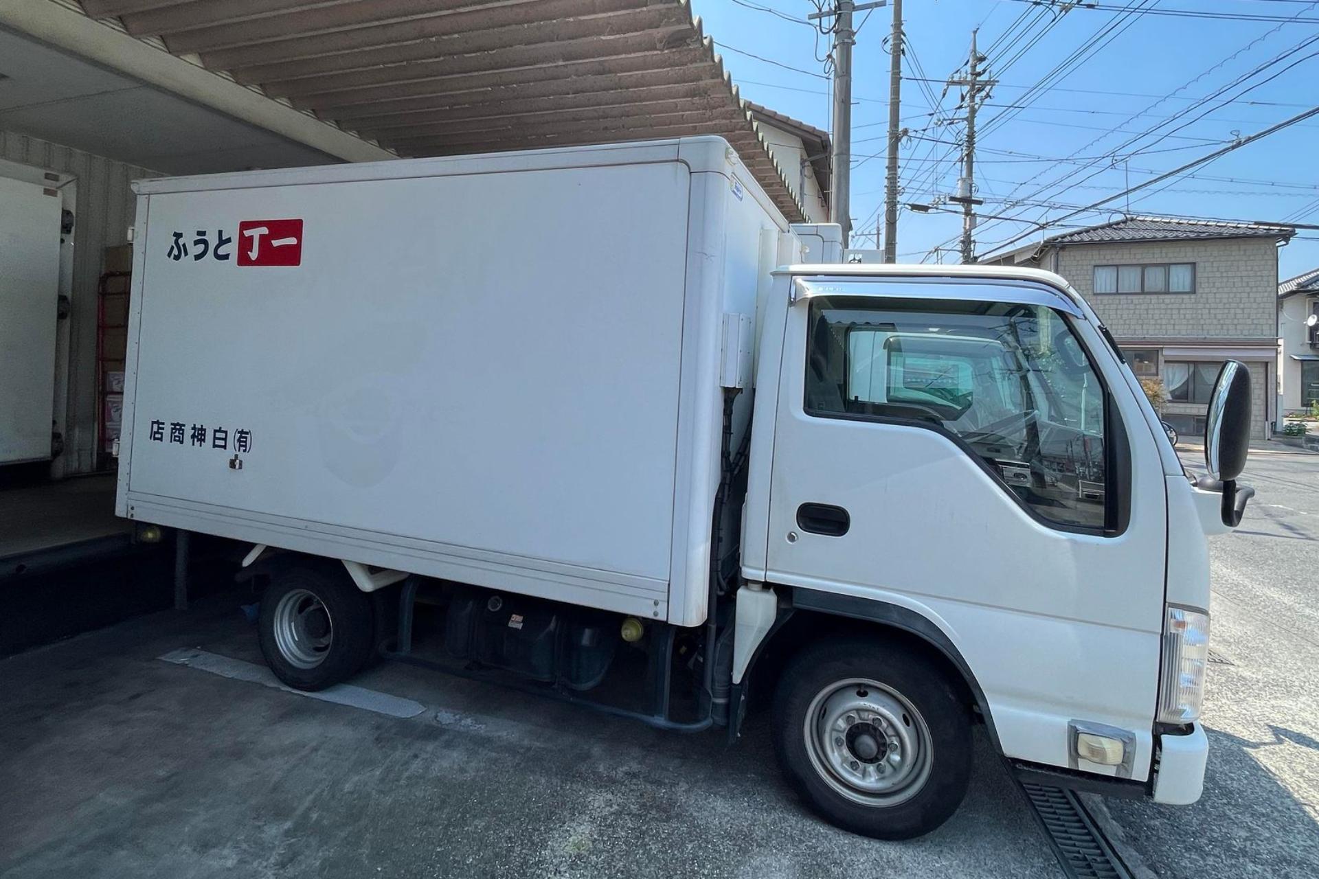 トラックの画像